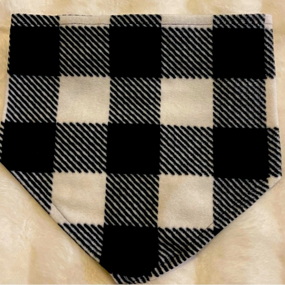 FAMILY PAJAMAS Matching Pet White Check Bandana L/XL